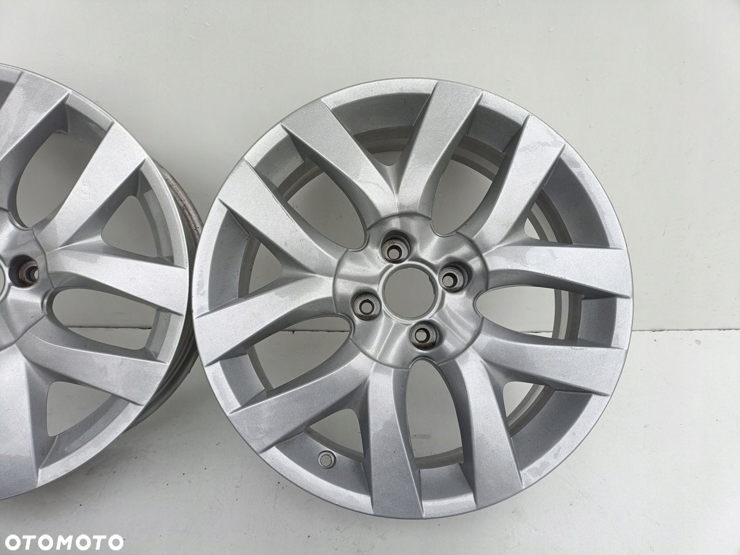 Citroen C4 Picasso FELGI ALUMINIOWE ALUFELGI 18 R18 9655831880 - 3