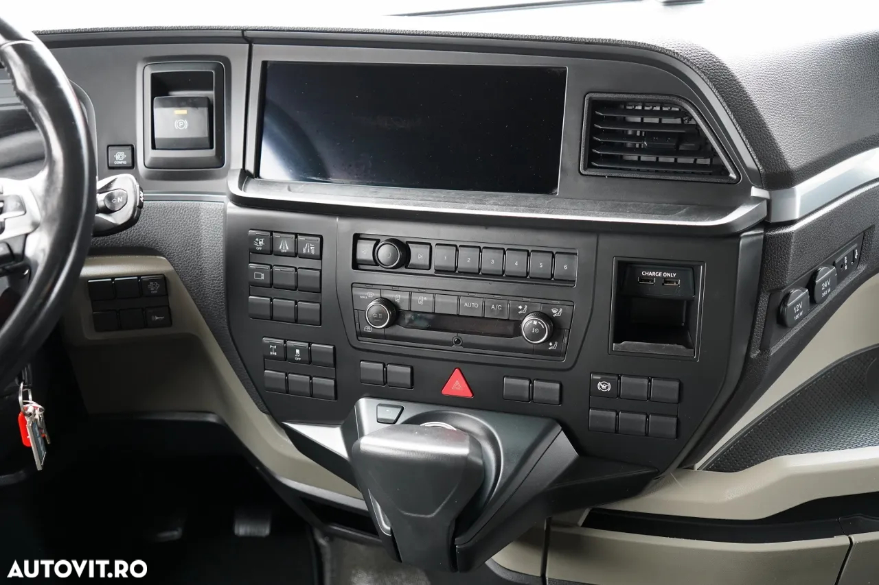 MAN TGX 18.510 / GX / RETARDER / NAVI / TV / PIELE / JANTE DIN ALIAJ / CONTRACT POST-SERVICE / ECHIPAMENTE COMPLETE - 30