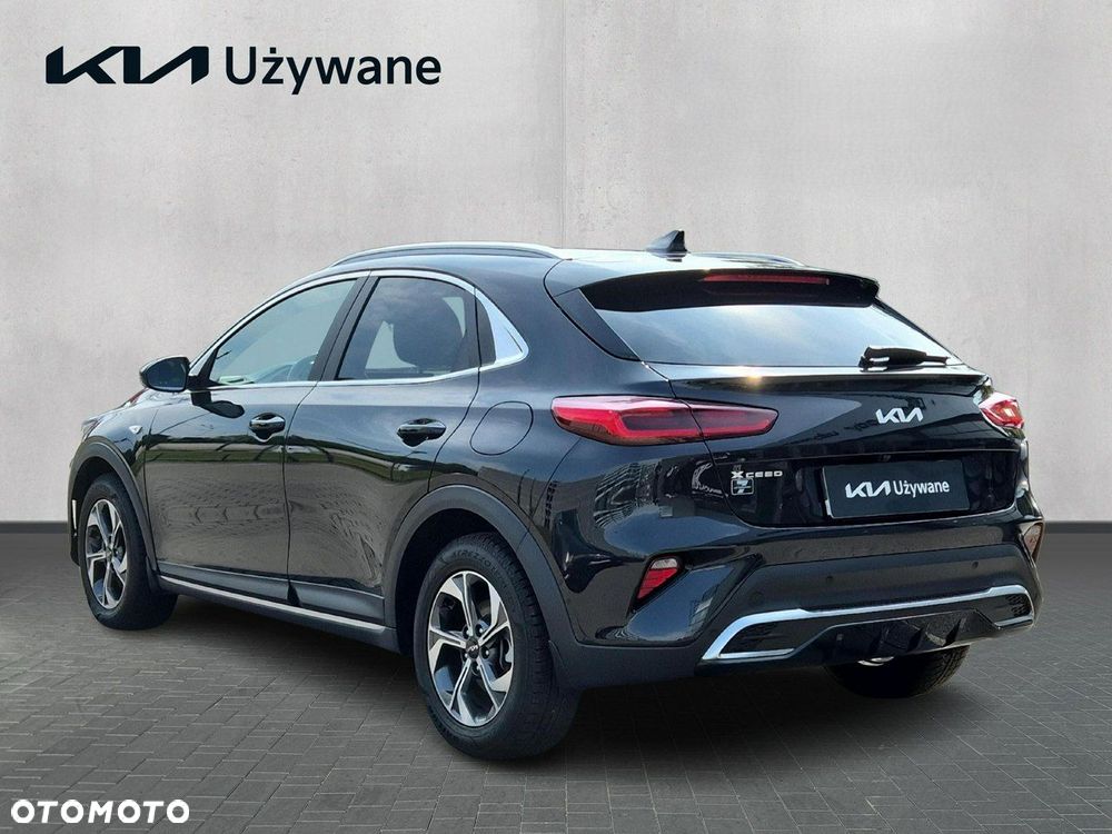 Kia XCeed 1.5 T-GDI M - 4