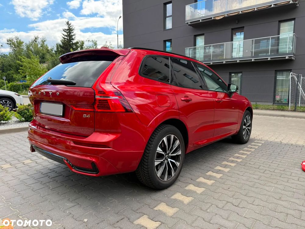 Volvo XC 60 B4 B Plus Dark - 6