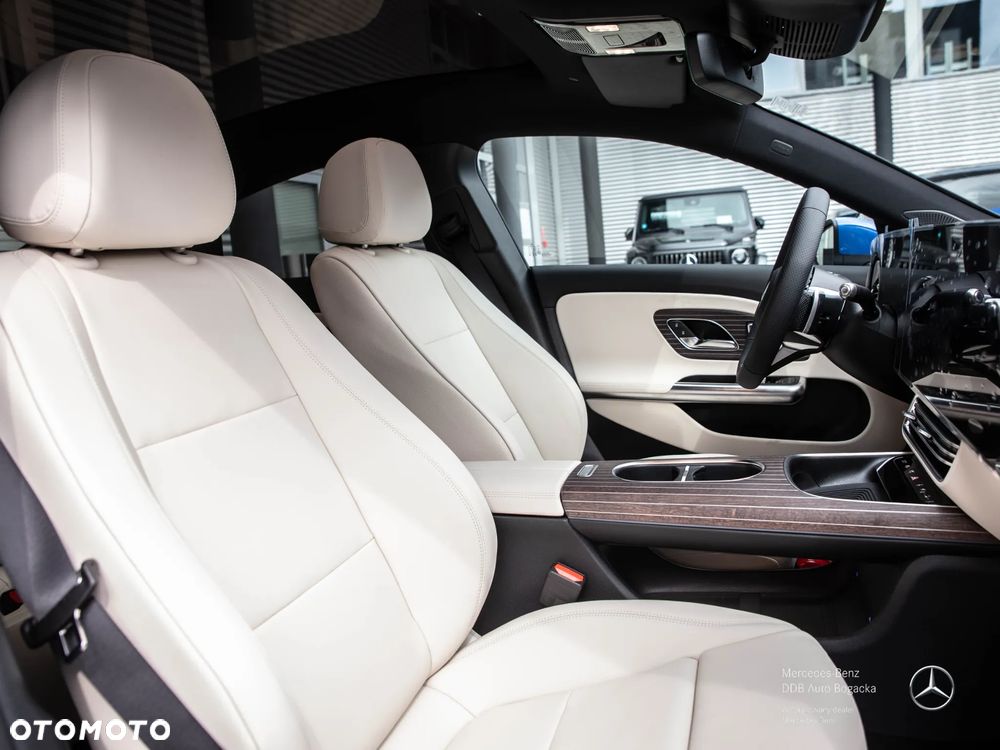 Mercedes-Benz CLA 220 mHEV 4-Matic 8G-DCT - 7