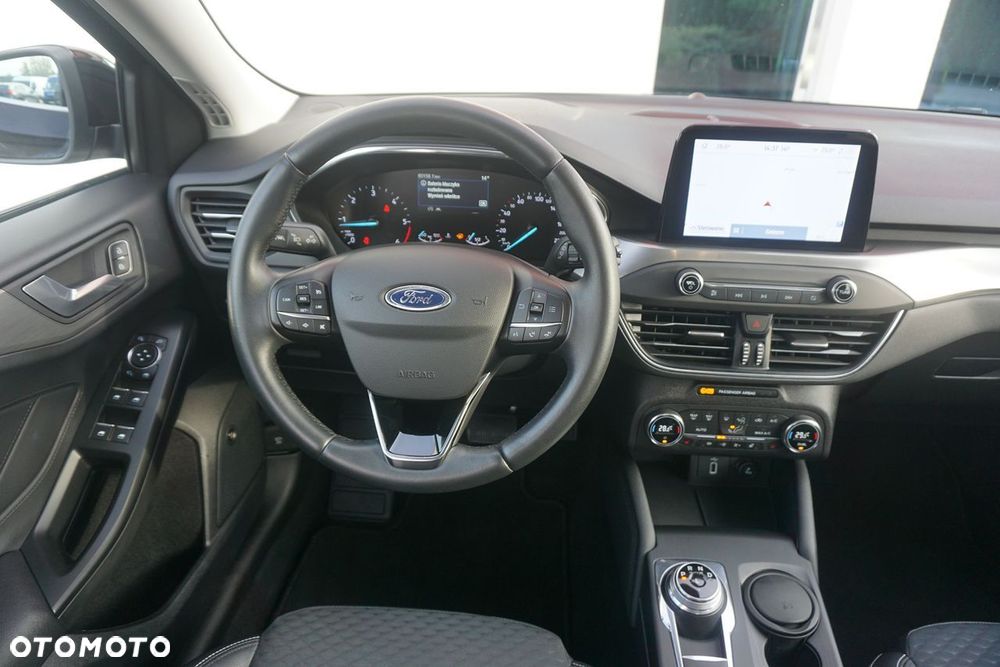 Ford Focus 1.5 EcoBlue Start-Stopp-System TITANIUM - 15