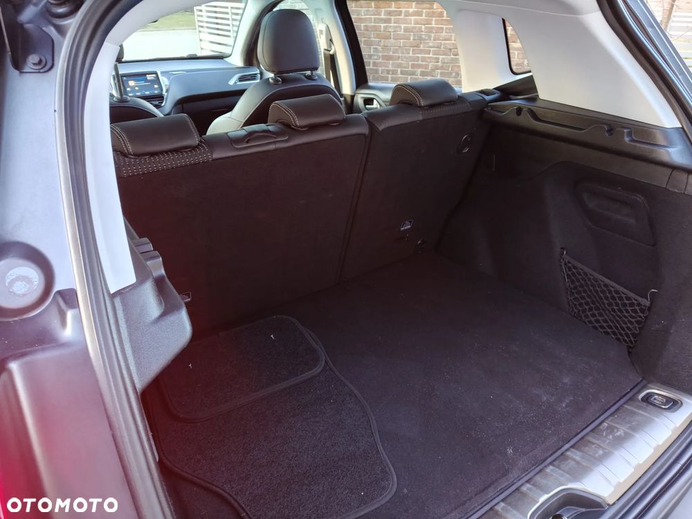 Peugeot 2008 1.2 VTi Allure - 10