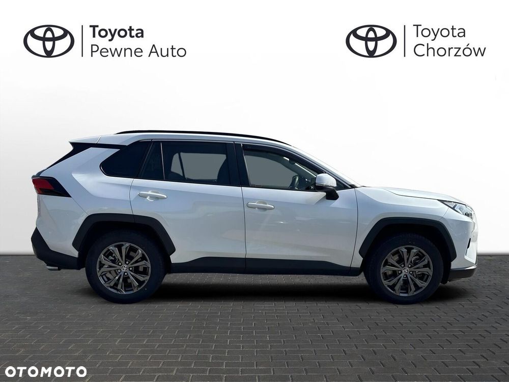 Toyota RAV4 - 6
