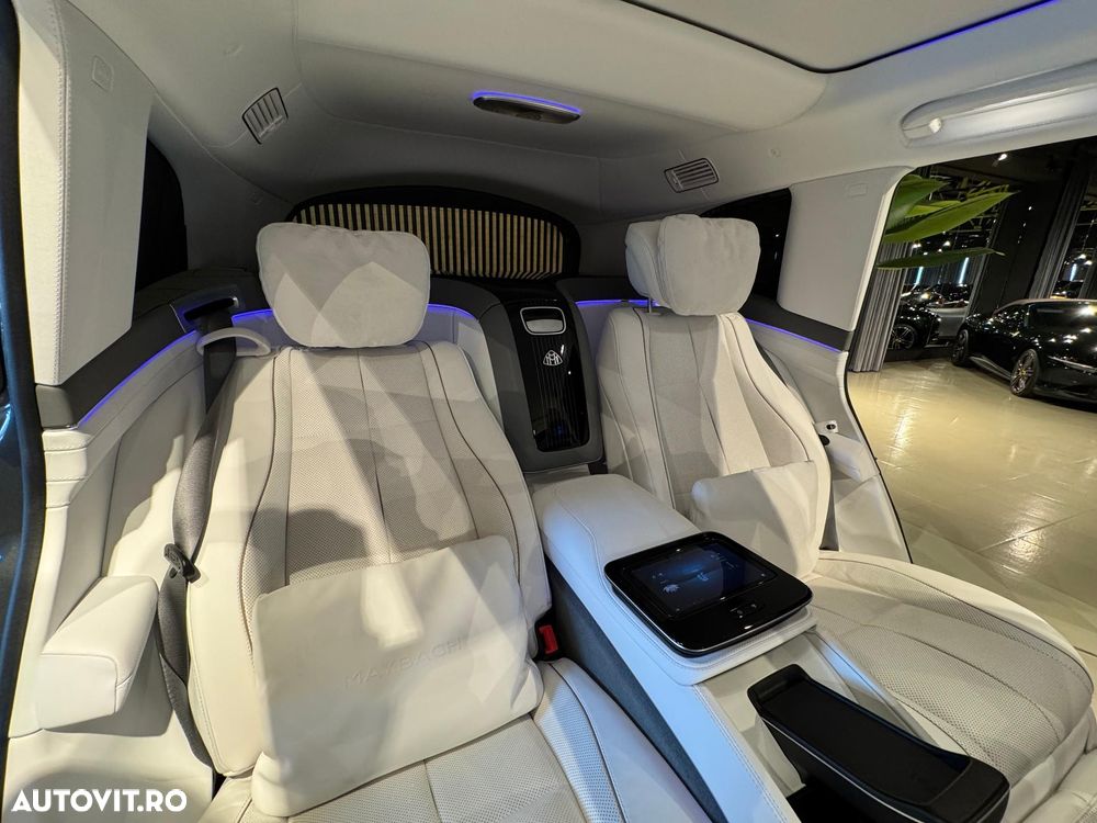 Mercedes-Benz GLS Maybach - 35