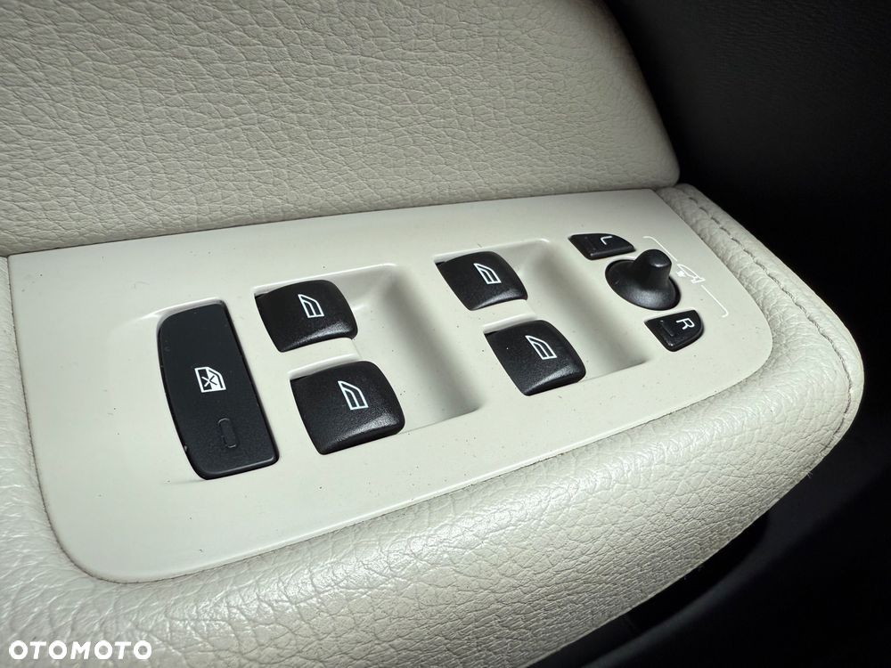 Volvo XC 60 D4 AWD Inscription - 13