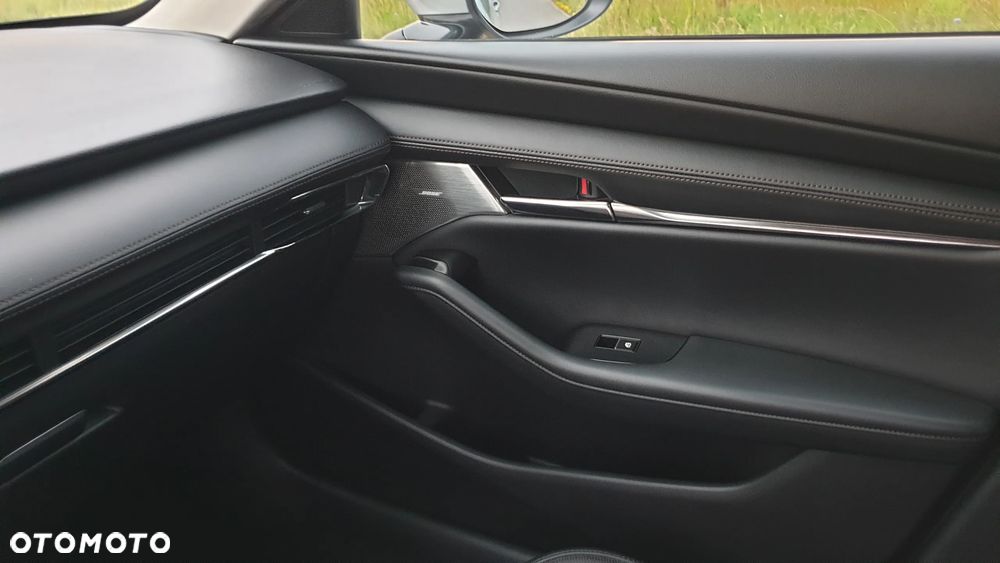 Mazda 3 2.0 mHEV Exclusive Line - 16