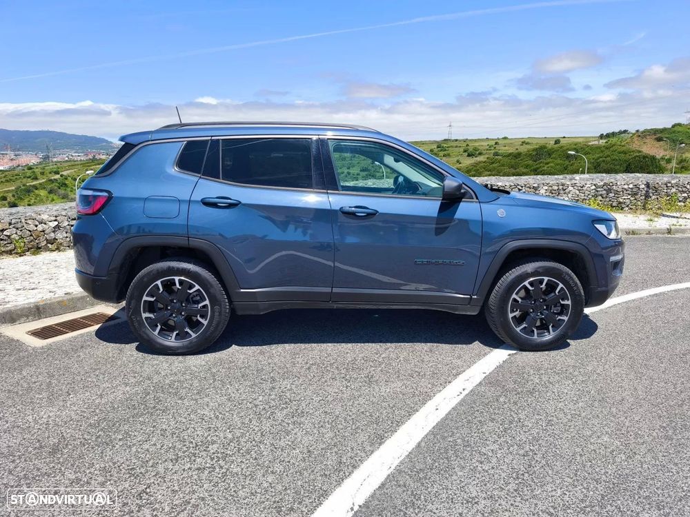 Jeep Compass 1.3 T-GDI 4xe Auto Trailhawk - 27