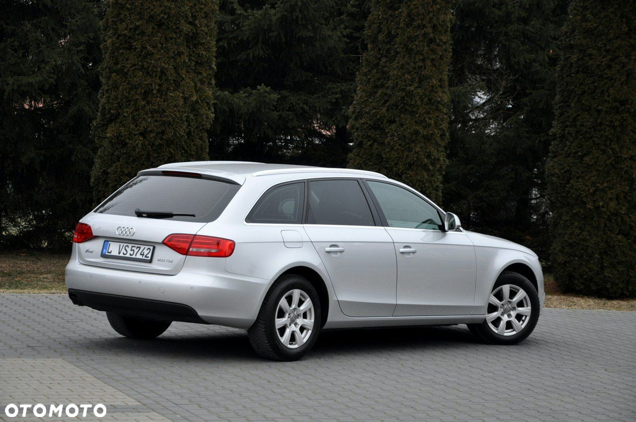 Audi A4 - 5