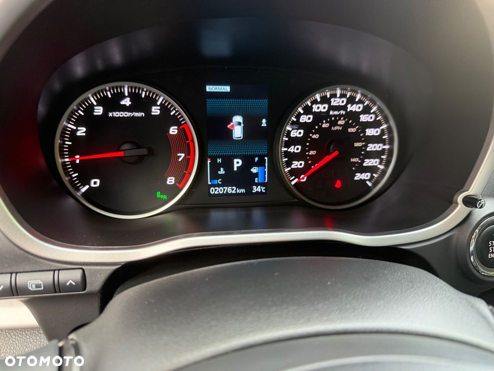 Mitsubishi Eclipse Cross - 17
