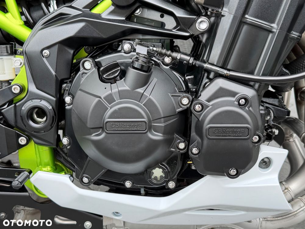 Kawasaki Z 900 - 15