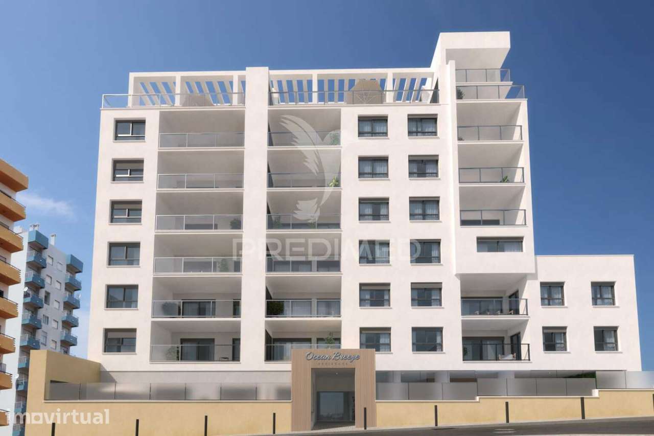 Novo T2+1 de Luxo com Terraço e Garagem na Praia Rocha - Grande imagem: 2/35