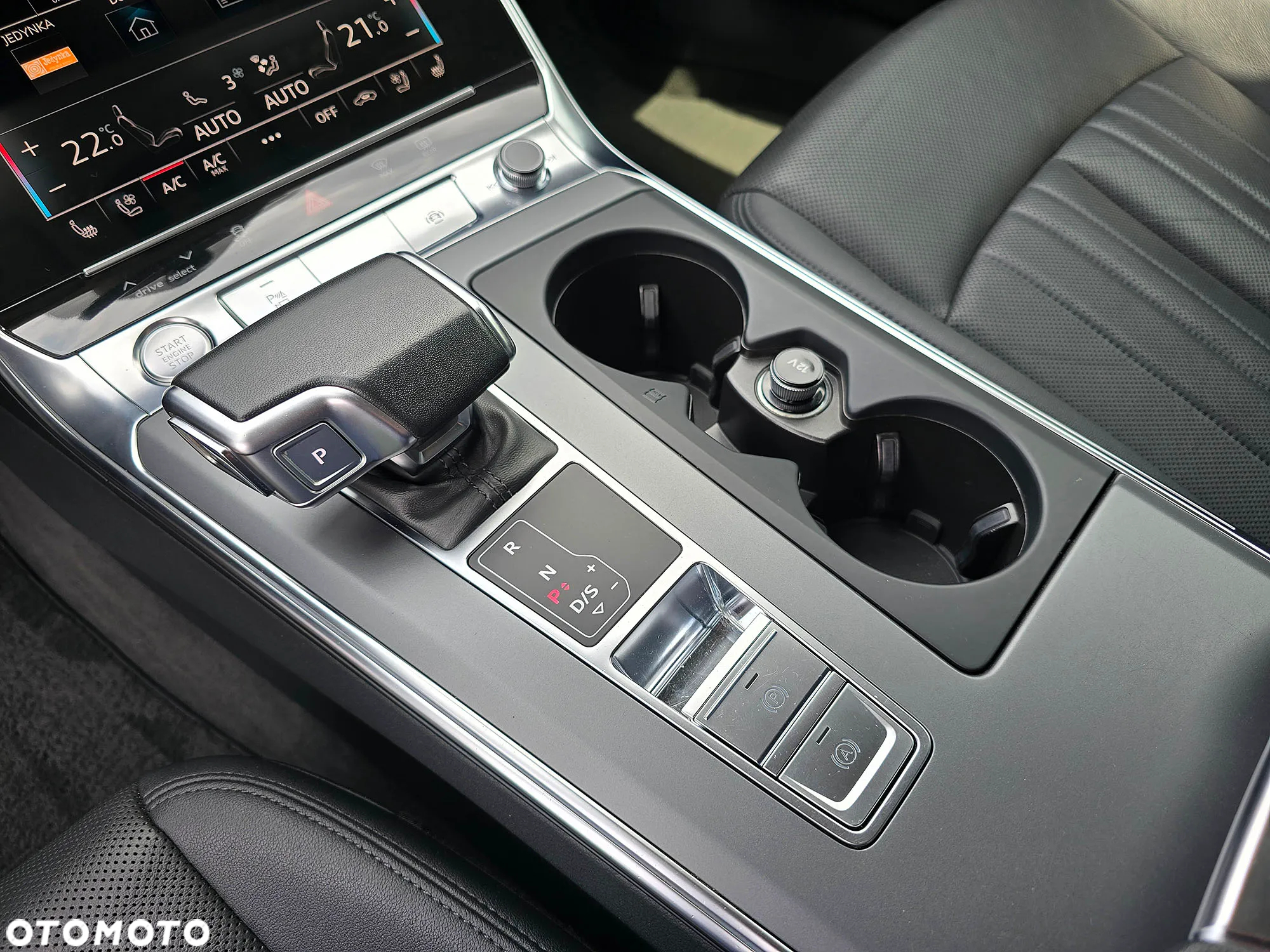 Audi A6 2.0 TDI ultra S tronic - 33