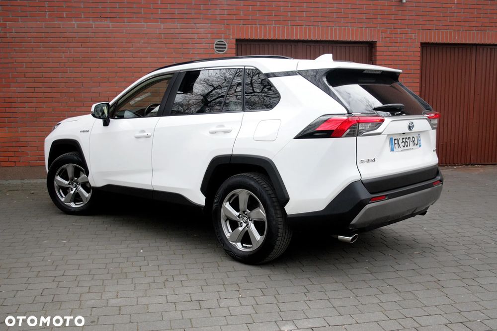 Toyota RAV4 - 5