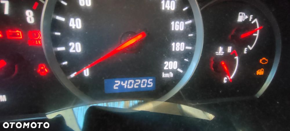 Suzuki Grand Vitara - 16