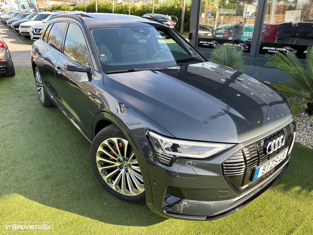 Audi e-tron 55 quattro S line - 11
