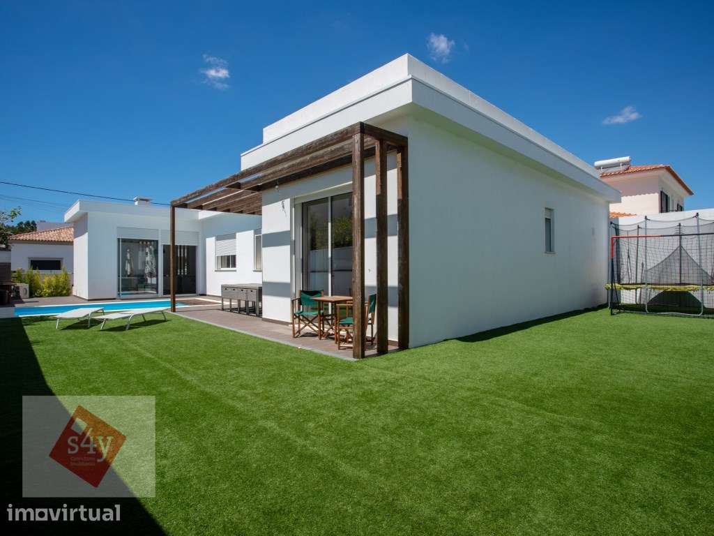 Moradia em Belverde - Piscina e Garagem! - Grande imagem: 3/59