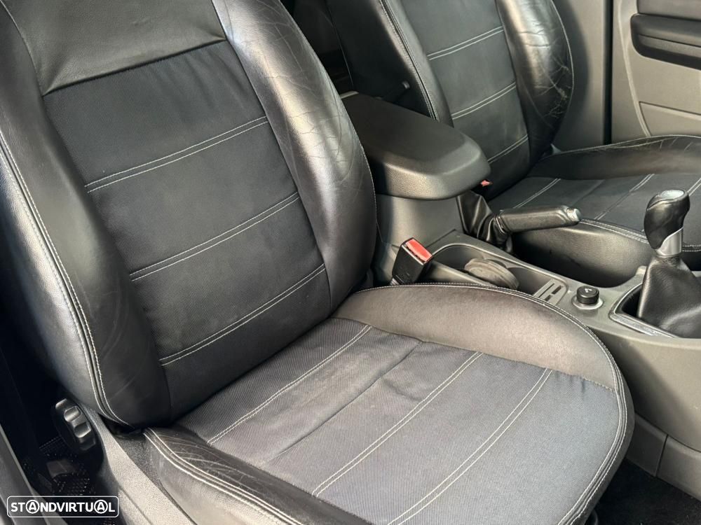 Ford Focus SW 1.6 TDCi Titanium - 19