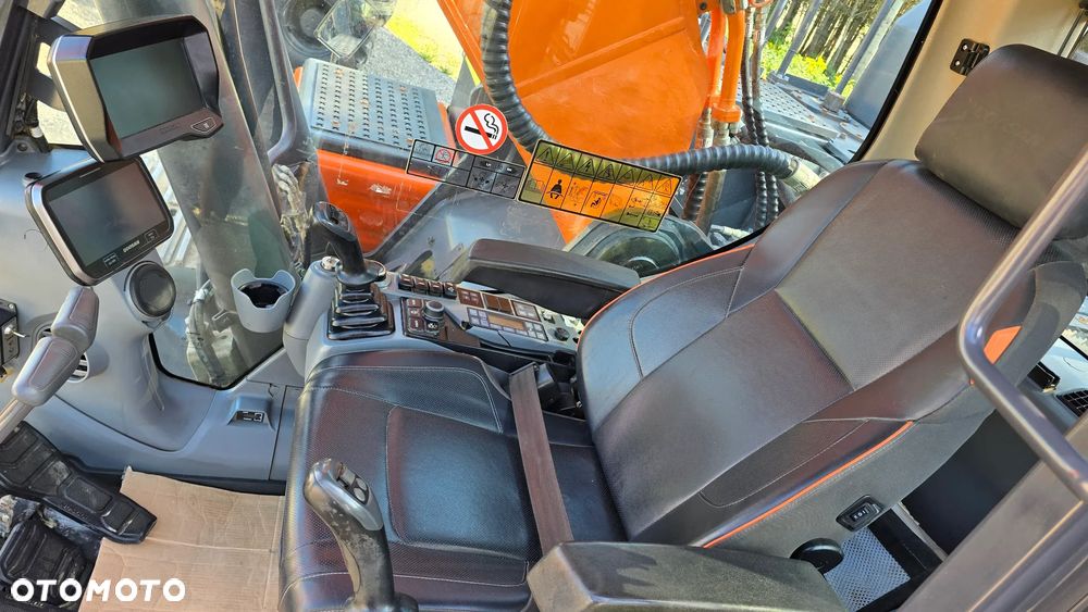 Doosan Dx300 - 18