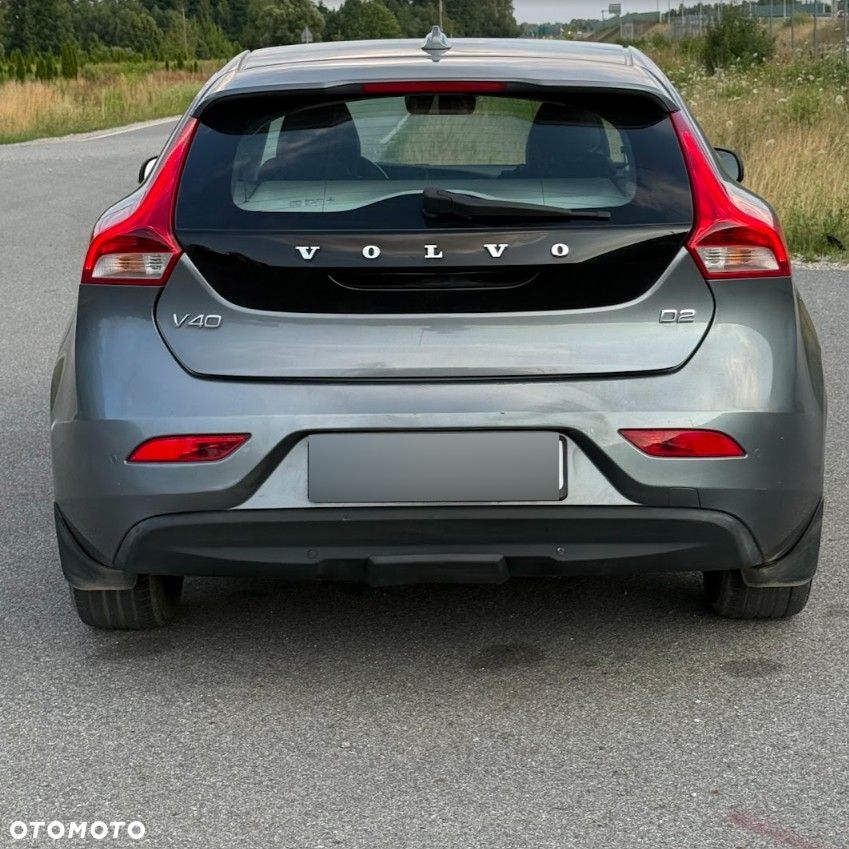 Volvo V40 D2 Summum - 7
