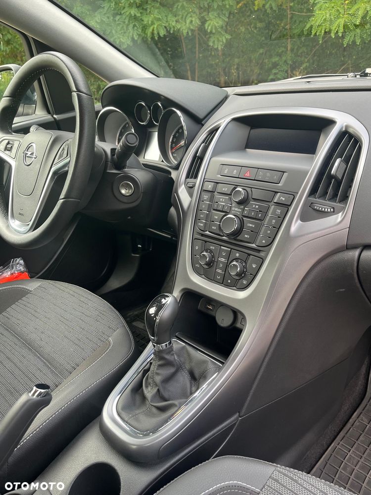 Opel Astra 1.6 EU6 - 32