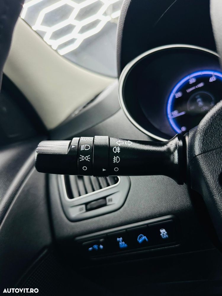 Hyundai ix35 2.0 CRDI 4WD 5 Star Edition - 30