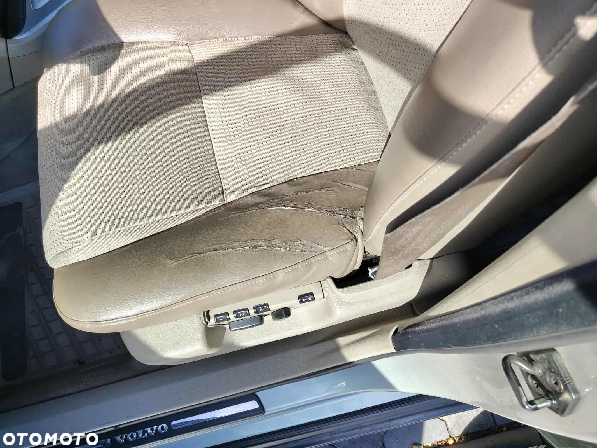 Volvo XC 90 - 14