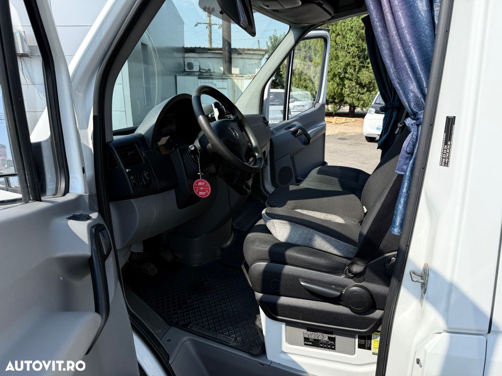 Mercedes-Benz Sprinter Sasiu Cabina Dubla RWD Lung - 11