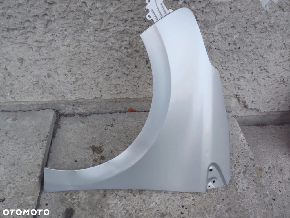 MASKA KOMPLETNY PRZÓD PEUGEOT 208 12/15r - 8