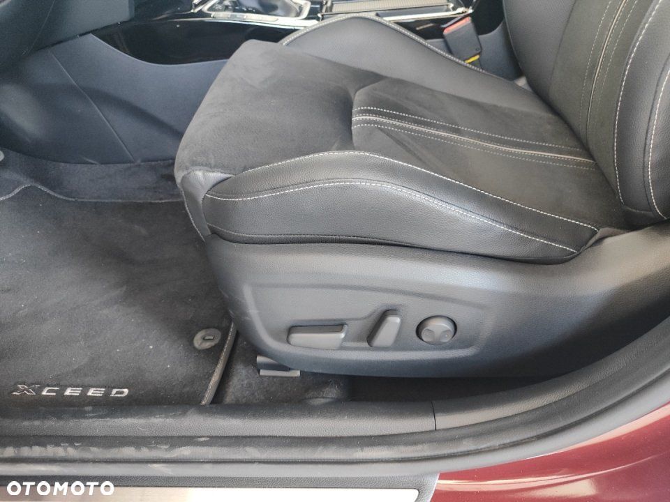 Kia XCeed - 17