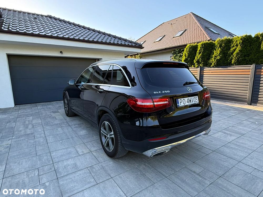 Mercedes-Benz GLC - 2