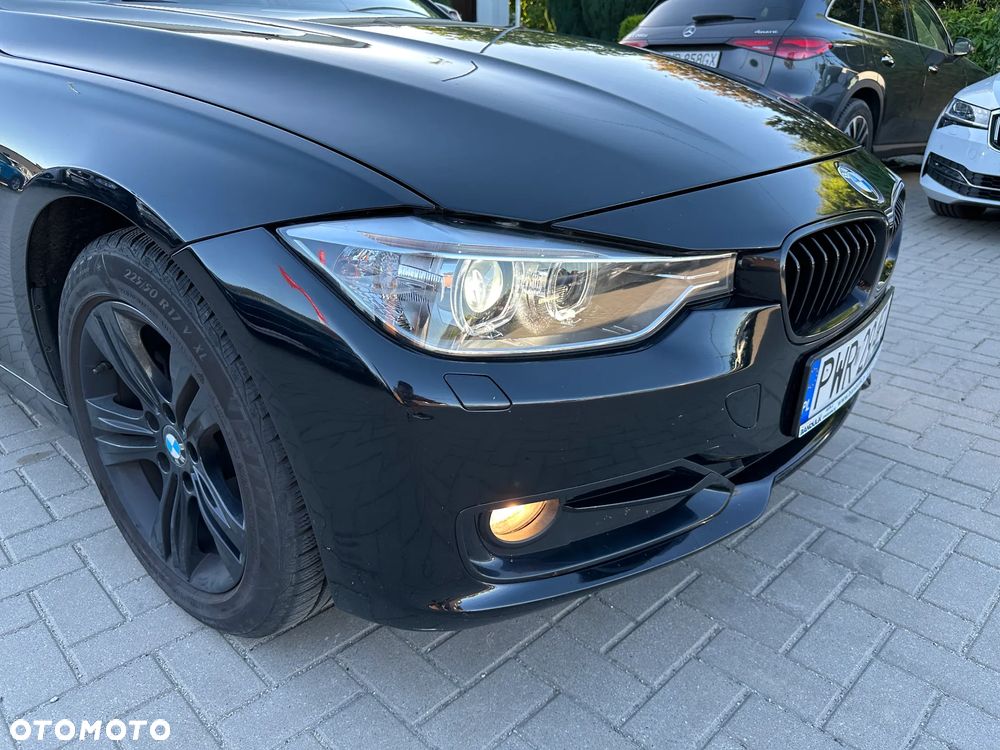 BMW Seria 3 - 34