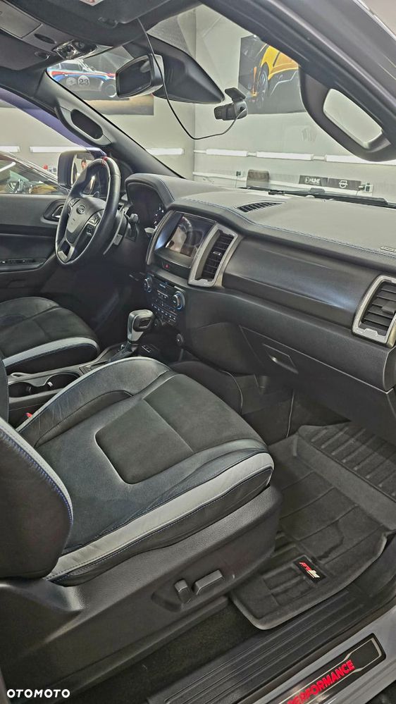 Ford Ranger Raptor - 10
