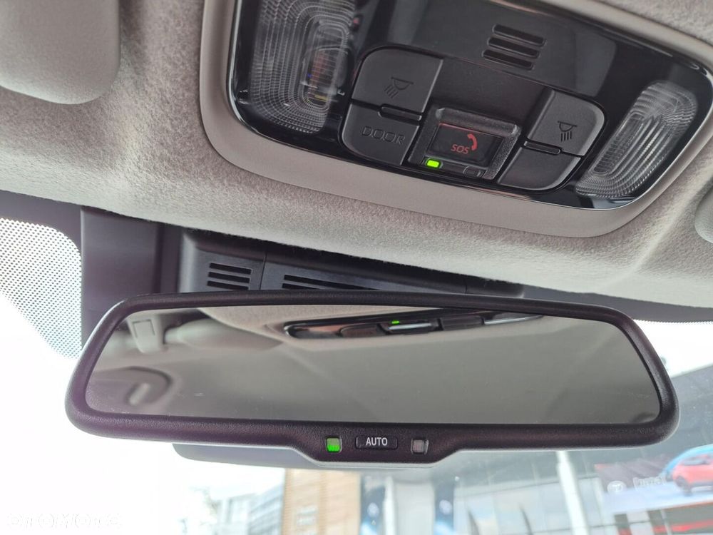 Toyota Yaris Hybrid 1.5 Style - 20