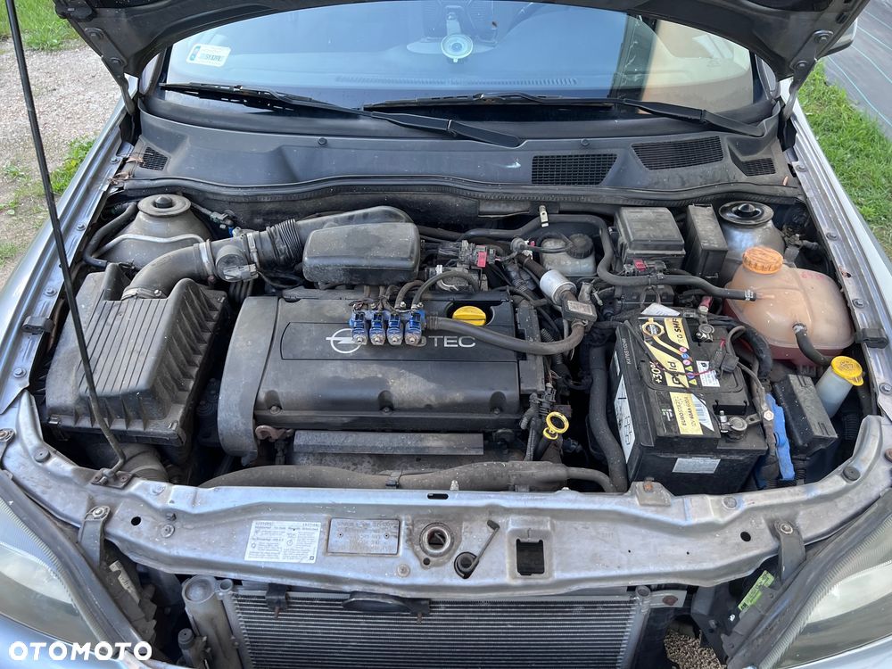 Opel Astra 1.6 - 13