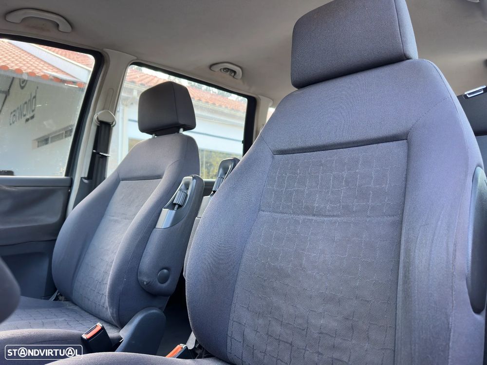 SEAT Alhambra 1.9 TDI Prestige - 14