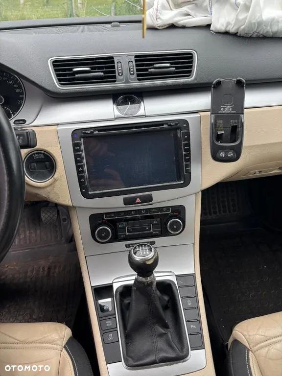 Volkswagen Passat CC 2.0 TDI DPF - 9