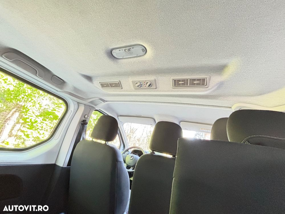 Renault Trafic 2.0 Blue dCi 120 Combi L2H1 8+1 locuri Authentique - 22