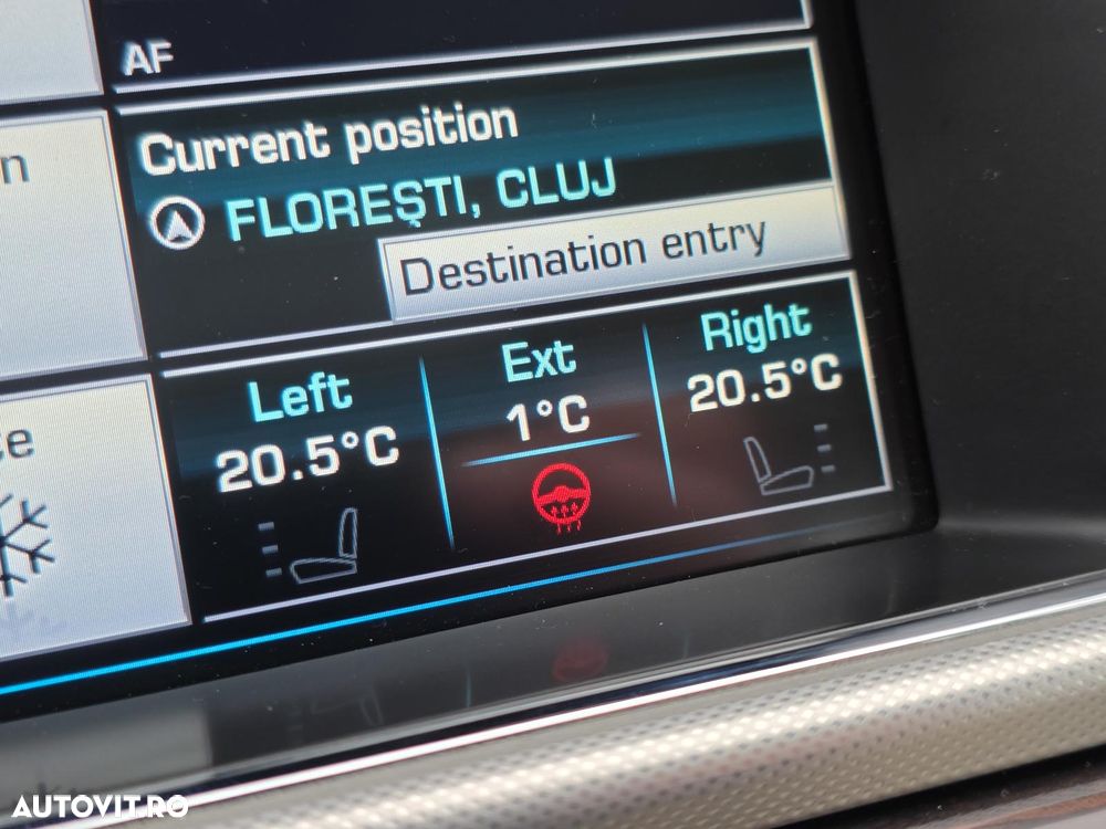 Jaguar XF 2.0 Turbo - 37