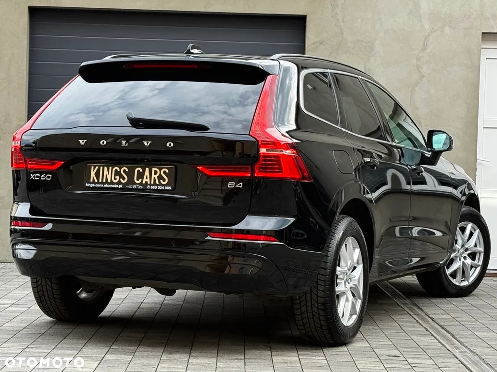 Volvo XC 60 B4 D Geartronic Momentum Pro - 22