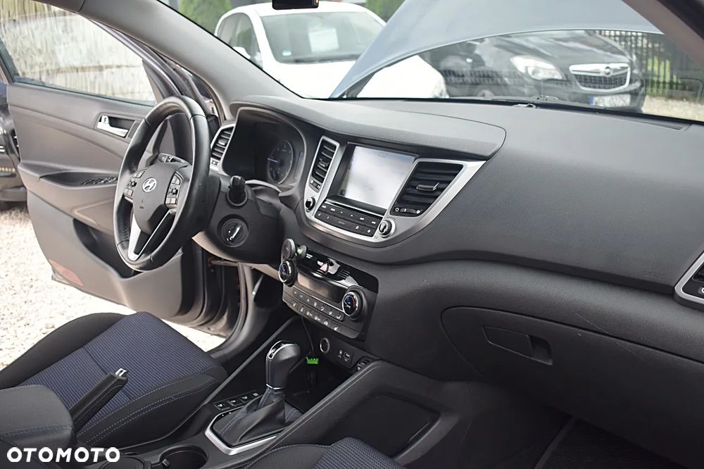 Hyundai Tucson blue 1.7 CRDi 2WD DCT Trend - 23