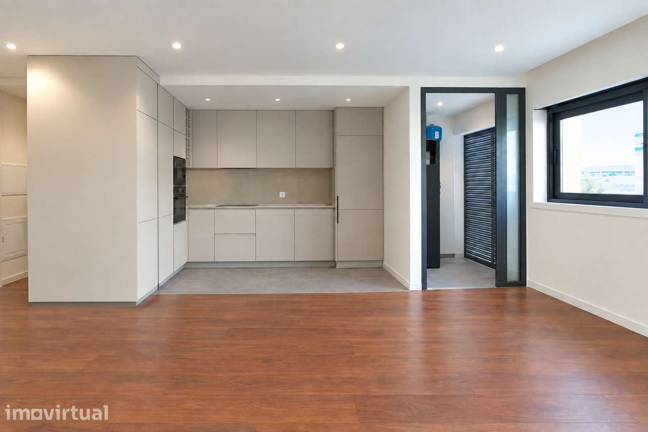 Apartamento T3 novo com suíte e garagem box na zona do Foco - Grande imagem: 3/20