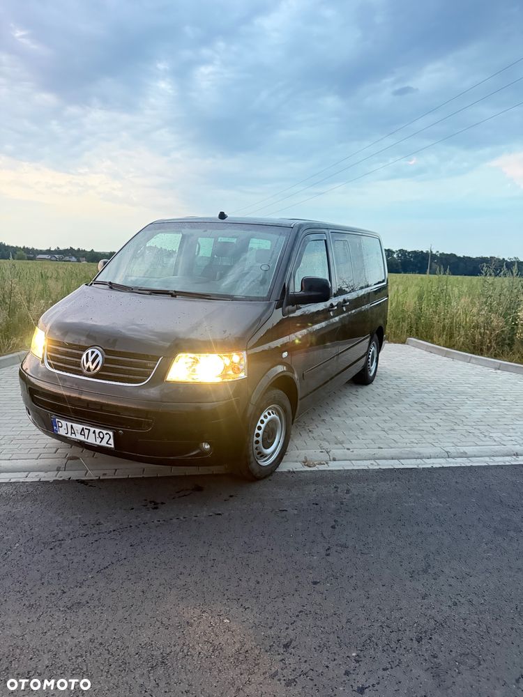 Volkswagen Multivan - 3