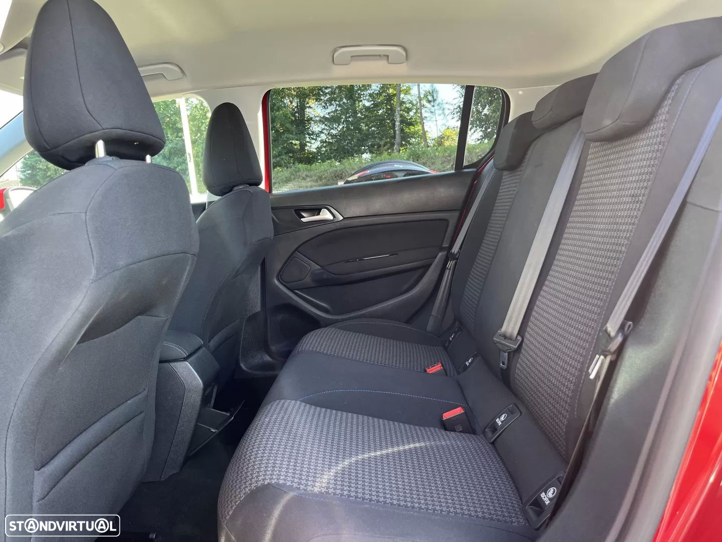 Peugeot 308 - 25
