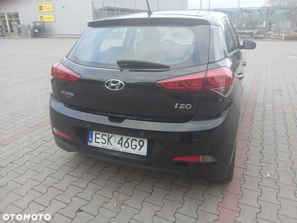 Hyundai i20 1.4 Trend - 15