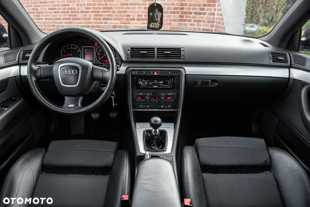 Audi A4 Avant 1.8 T - 24