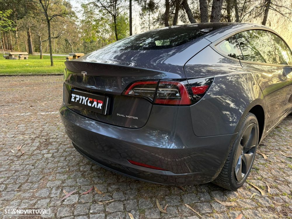 Tesla Model 3 Long-Range Dual Motor AWD - 15