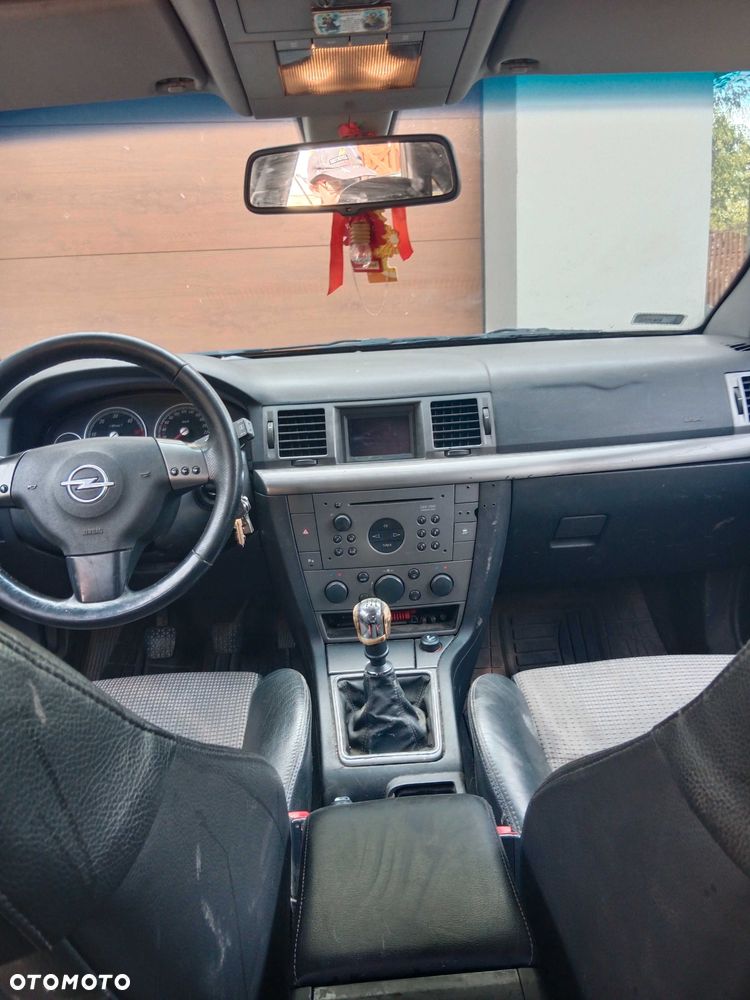 Opel Vectra - 2