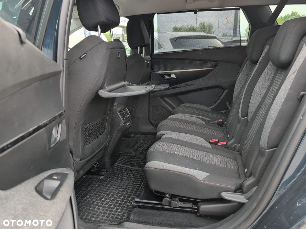Peugeot 5008 1.2 PureTech Active Pack S&S EAT8 - 11