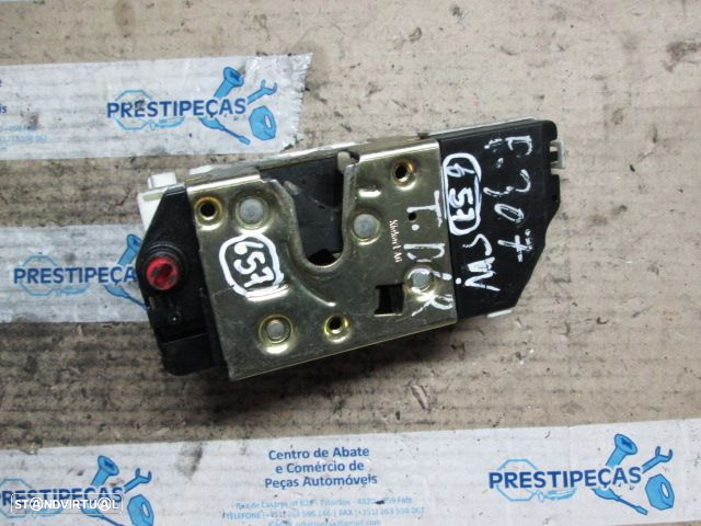 Fecho S/REF0657 PEUGEOT 307 2002 TD ELETRICO - 3